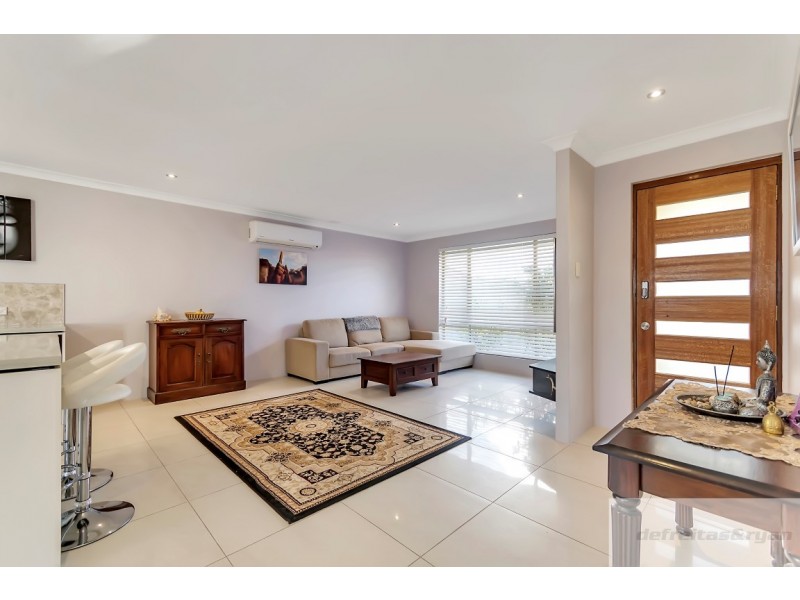 9 Veliger Road, Heathridge WA 6027