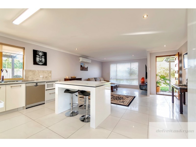 9 Veliger Road, Heathridge WA 6027