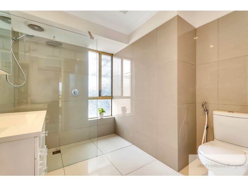 9 Veliger Road, Heathridge WA 6027