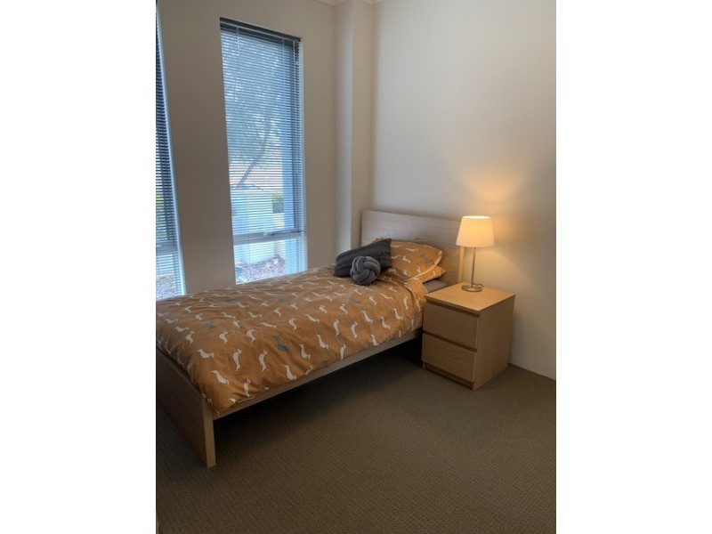 27 Frangista Road, Butler WA 6036