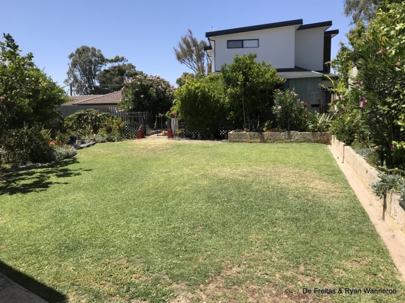 6B Meggs Close, Padbury WA 6025