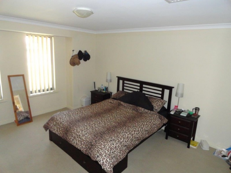 22 Goundrey Drive, Pearsall WA 6065