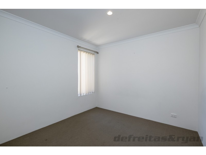 4/22 Watkins Loop, Tapping WA 6065