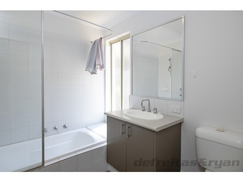 4/22 Watkins Loop, Tapping WA 6065