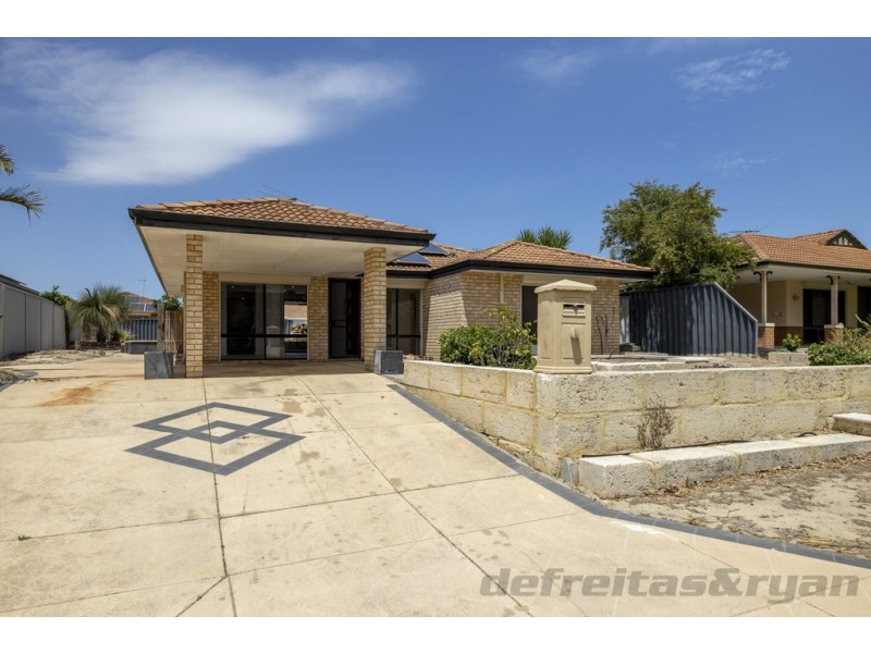 11 Thicket Circuit, Banksia Grove WA 6031