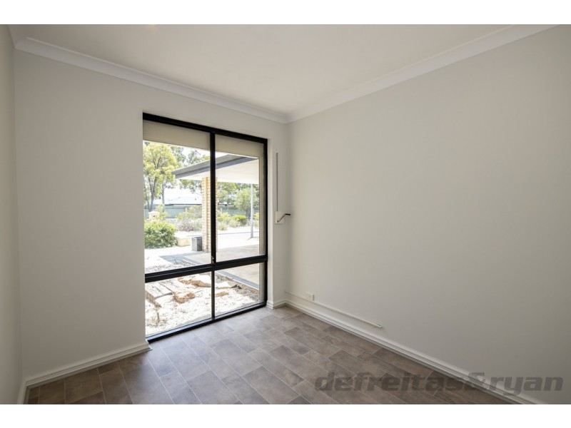 11 Thicket Circuit, Banksia Grove WA 6031