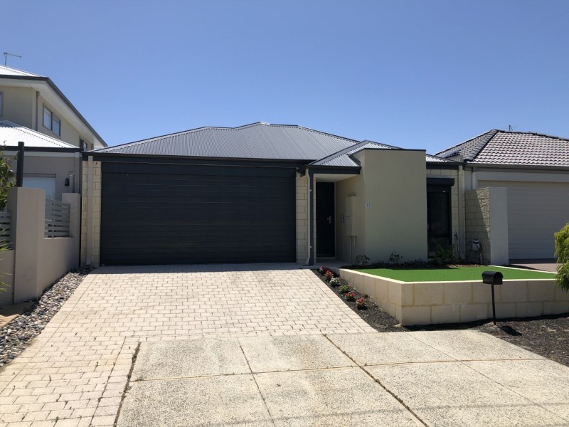 10 Ambleside Close, Balga WA 6061