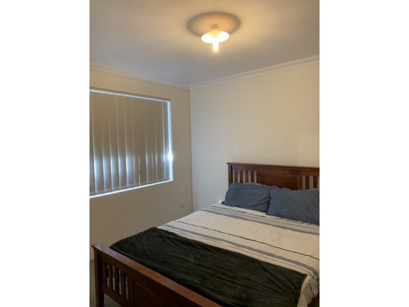 6 Oldsalt Brace, Yanchep WA 6035