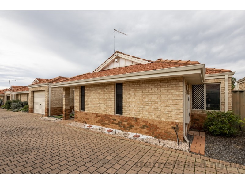4/7 Shearwater Terrace, Ballajura WA 6066