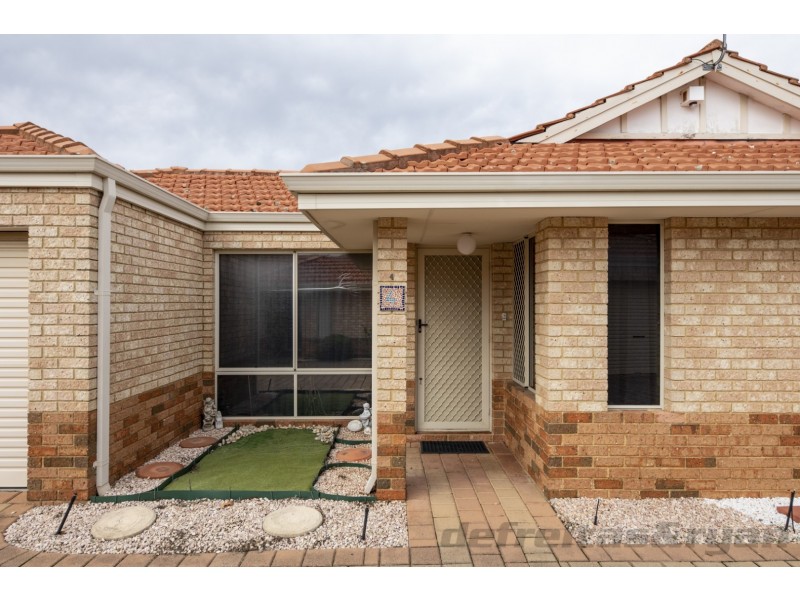 4/7 Shearwater Terrace, Ballajura WA 6066