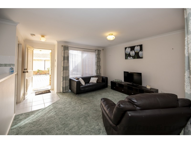 4/7 Shearwater Terrace, Ballajura WA 6066