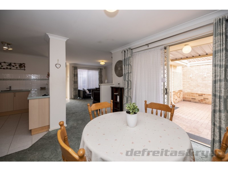 4/7 Shearwater Terrace, Ballajura WA 6066