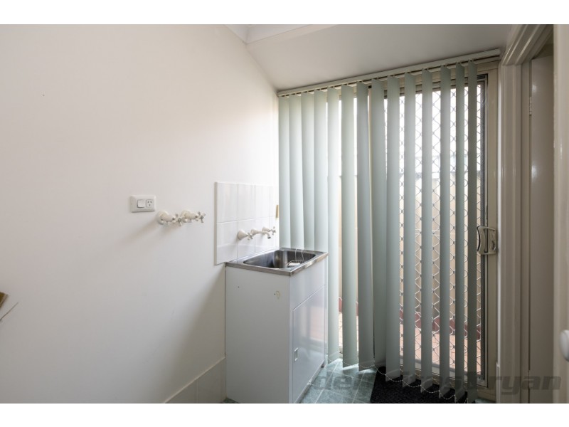 4/7 Shearwater Terrace, Ballajura WA 6066