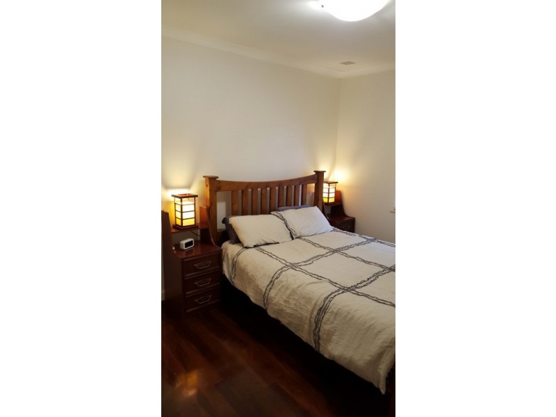 24 Templeton Crescent, Girrawheen WA 6064