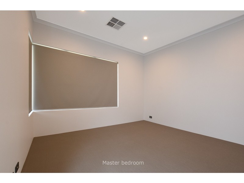 8 Pipefish Street, Alkimos WA 6038