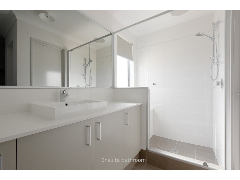 8 Pipefish Street, Alkimos WA 6038