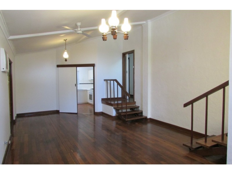 14 Chalcombe Way, Warwick WA 6024