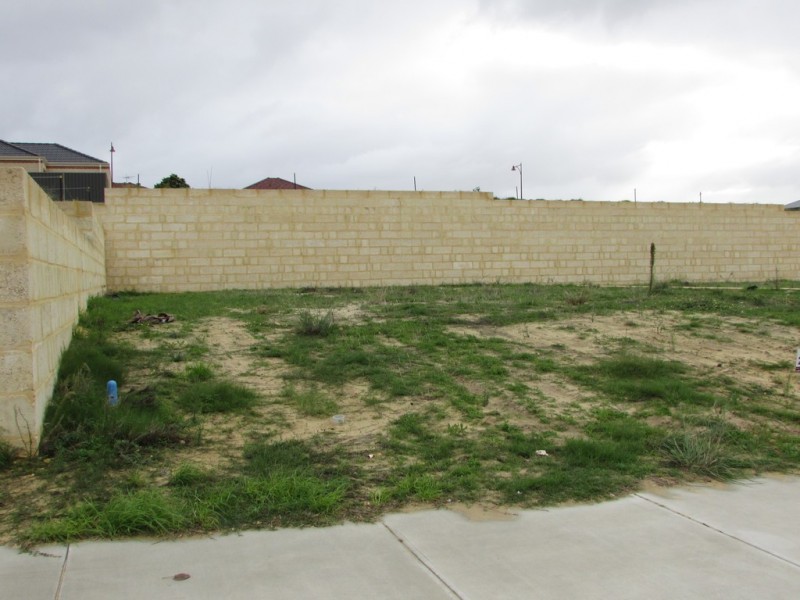 3 Michelangelo Drive, Landsdale WA 6065