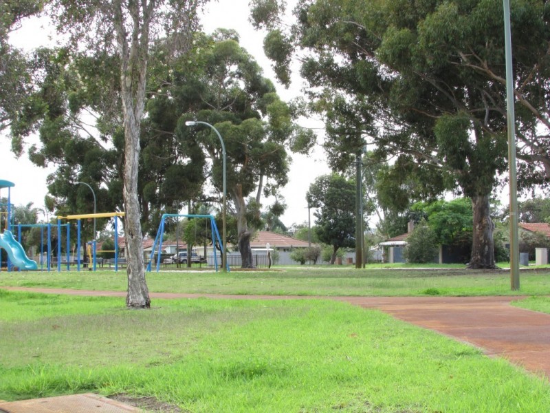 4/75 Ferguson Street, Midland WA 6056