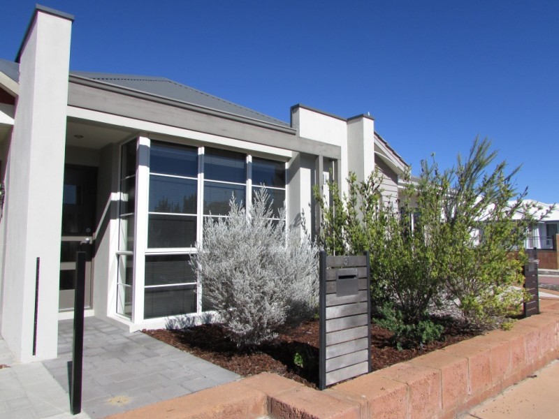 31 Riverland Drive, Ellenbrook WA 6069