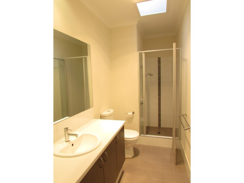 31 Riverland Drive, Ellenbrook WA 6069