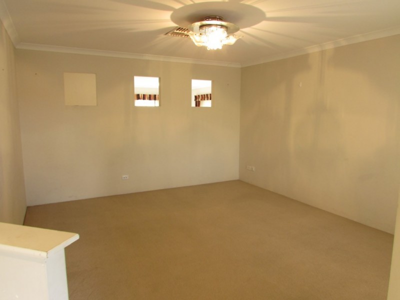 33 Driver Road, Darch WA 6065