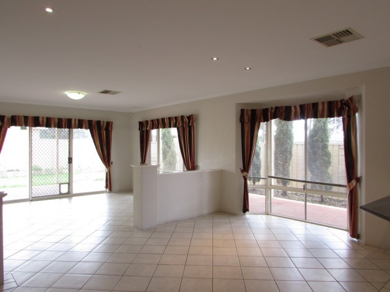 33 Driver Road, Darch WA 6065