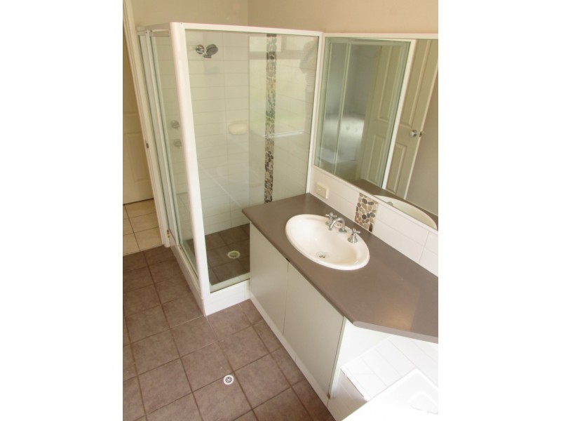 33 Driver Road, Darch WA 6065