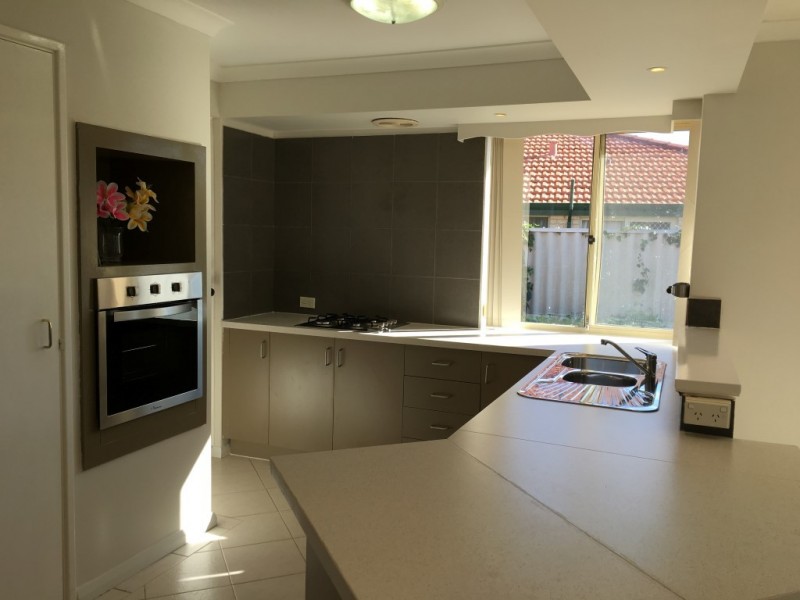 15 Allum Green, Merriwa WA 6030