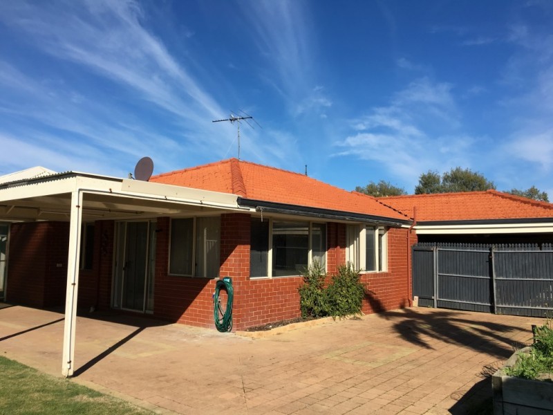 15 Allum Green, Merriwa WA 6030