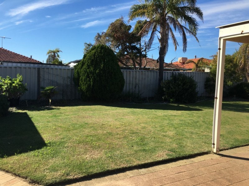 15 Allum Green, Merriwa WA 6030