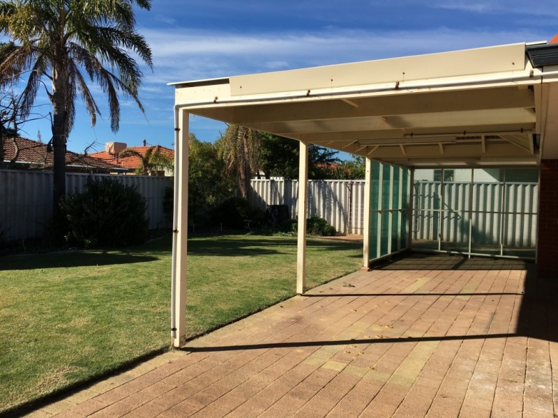 15 Allum Green, Merriwa WA 6030