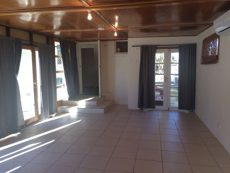 38 Pannell Way, Girrawheen WA 6064