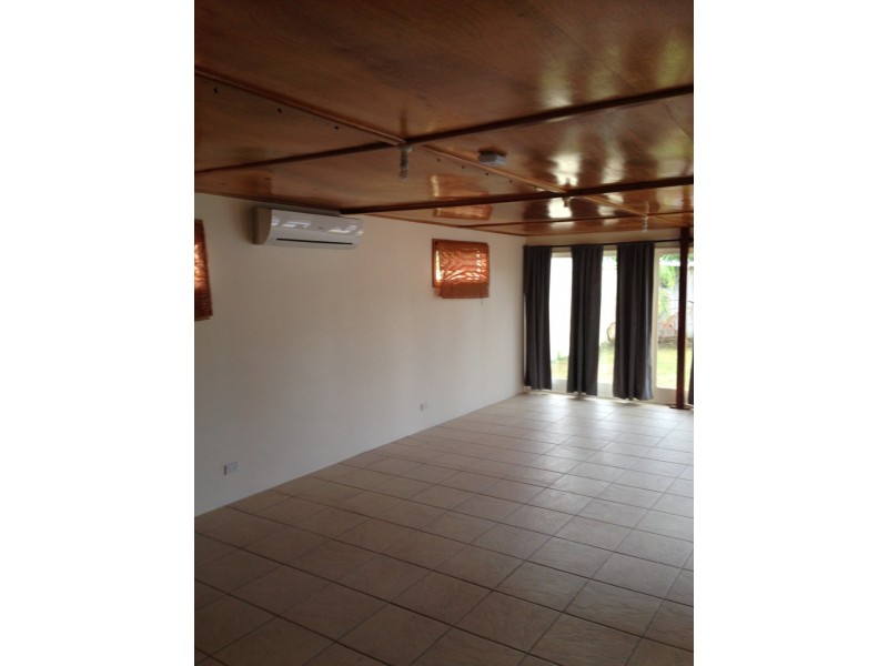 38 Pannell Way, Girrawheen WA 6064