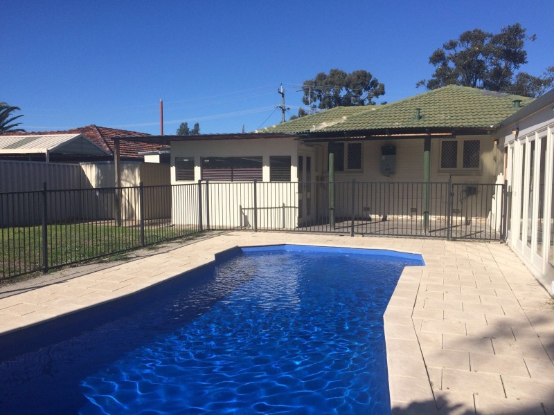 38 Pannell Way, Girrawheen WA 6064