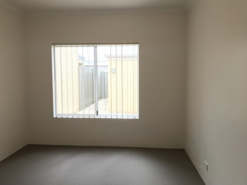 17 Perkins Drive, Clarkson WA 6030