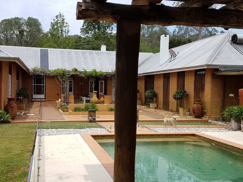 534 Grandview Road, Pullenvale QLD 4069