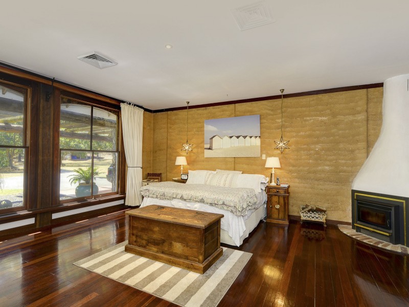 534 Grandview Road, Pullenvale QLD 4069