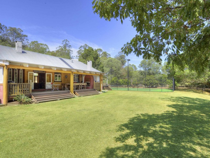 534 Grandview Road, Pullenvale QLD 4069