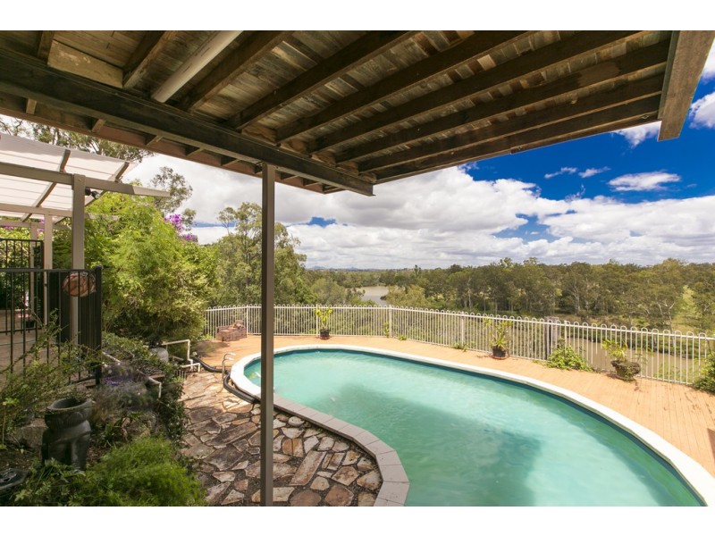 155 Mt Ommaney Drive, Jindalee QLD 4074