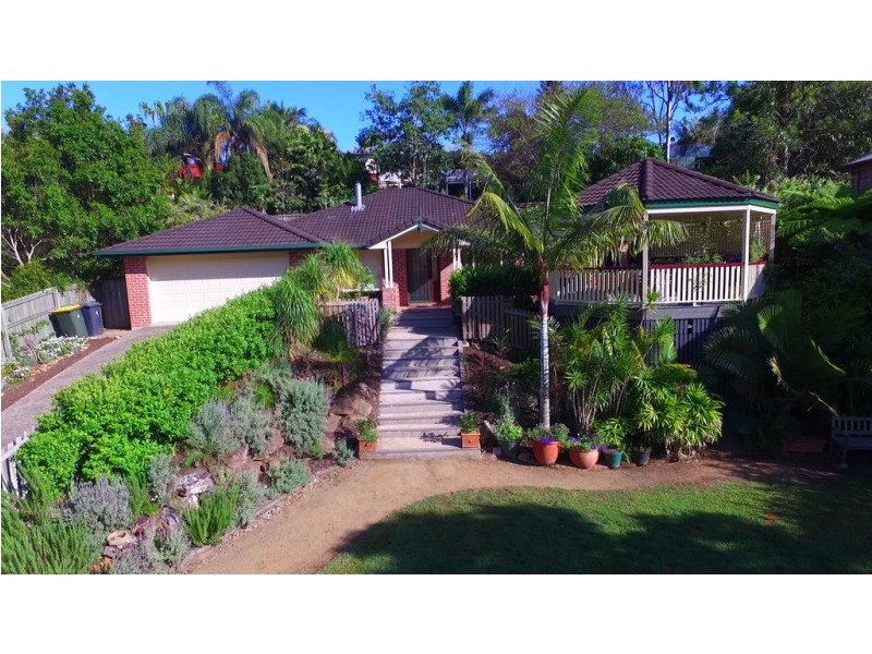 59 McConnell Crescent, Brookfield QLD 4069