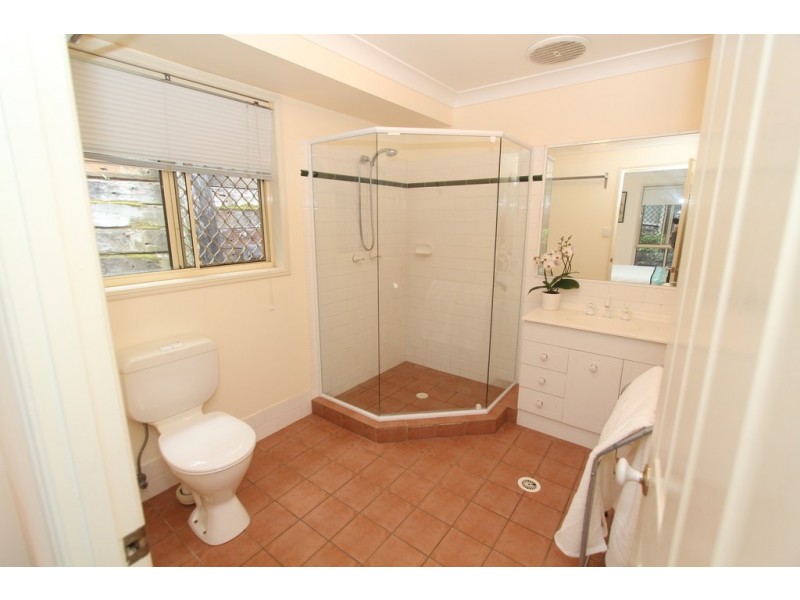59 McConnell Crescent, Brookfield QLD 4069