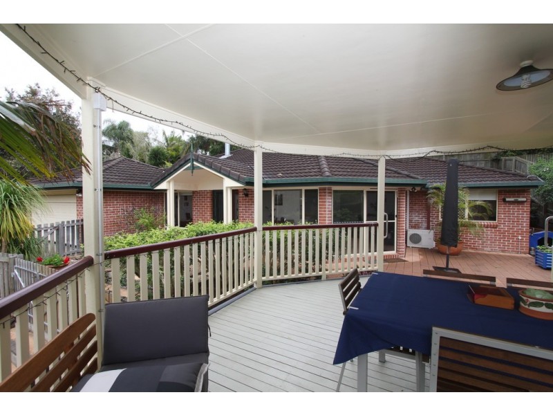 59 McConnell Crescent, Brookfield QLD 4069