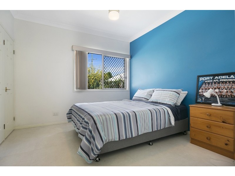 11 Preston Place, Brookfield QLD 4069