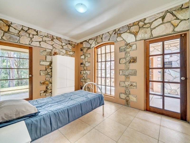 Upper Brookfield QLD 4069