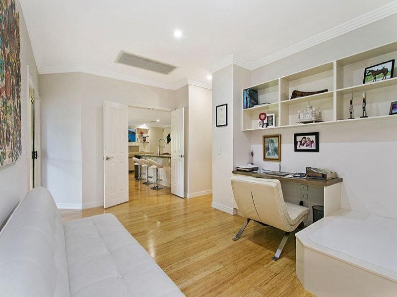 4/43 Upper Brookfield Road, Brookfield QLD 4069