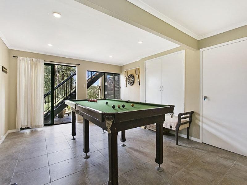 365 Boscombe Road, Brookfield QLD 4069