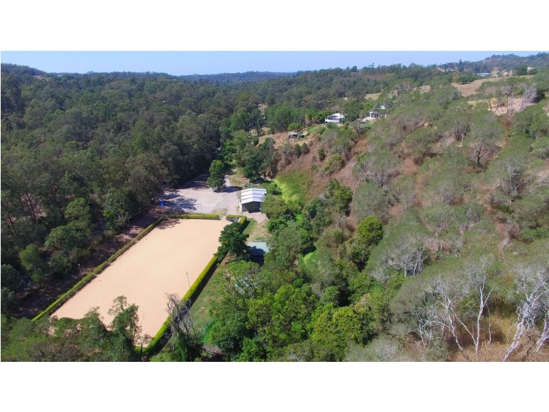 Brookfield QLD 4069