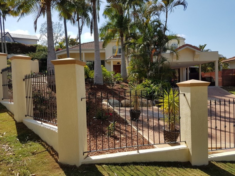 60 Drysdale Cresent, Brookfield QLD 4069