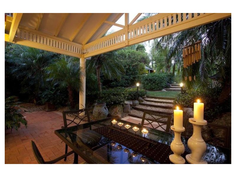 60 Drysdale Cresent, Brookfield QLD 4069